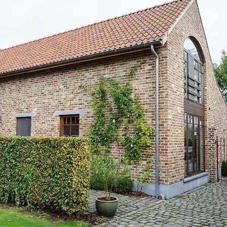 Het Hof Petronilla Bed and Breakfast