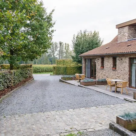Bed and Breakfast Het Hof Petronilla Gooik